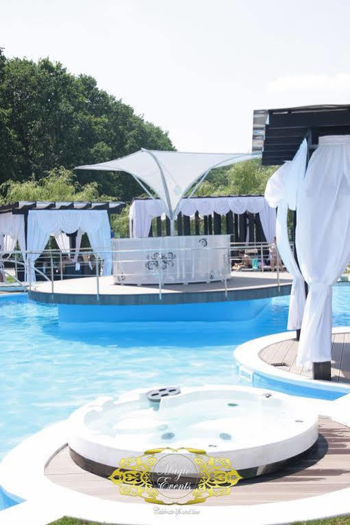 Hotel Magic Gt Trivale Piteşti Exteriér fotografie