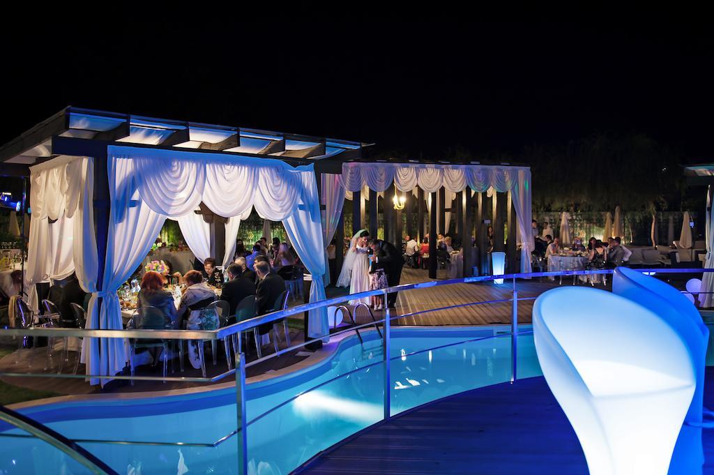 Hotel Magic Gt Trivale Piteşti Exteriér fotografie
